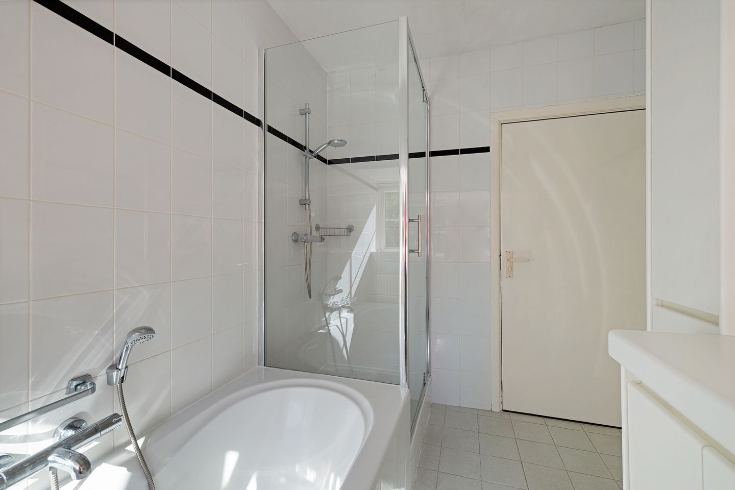 Foto 29 van Lindenlaan 1