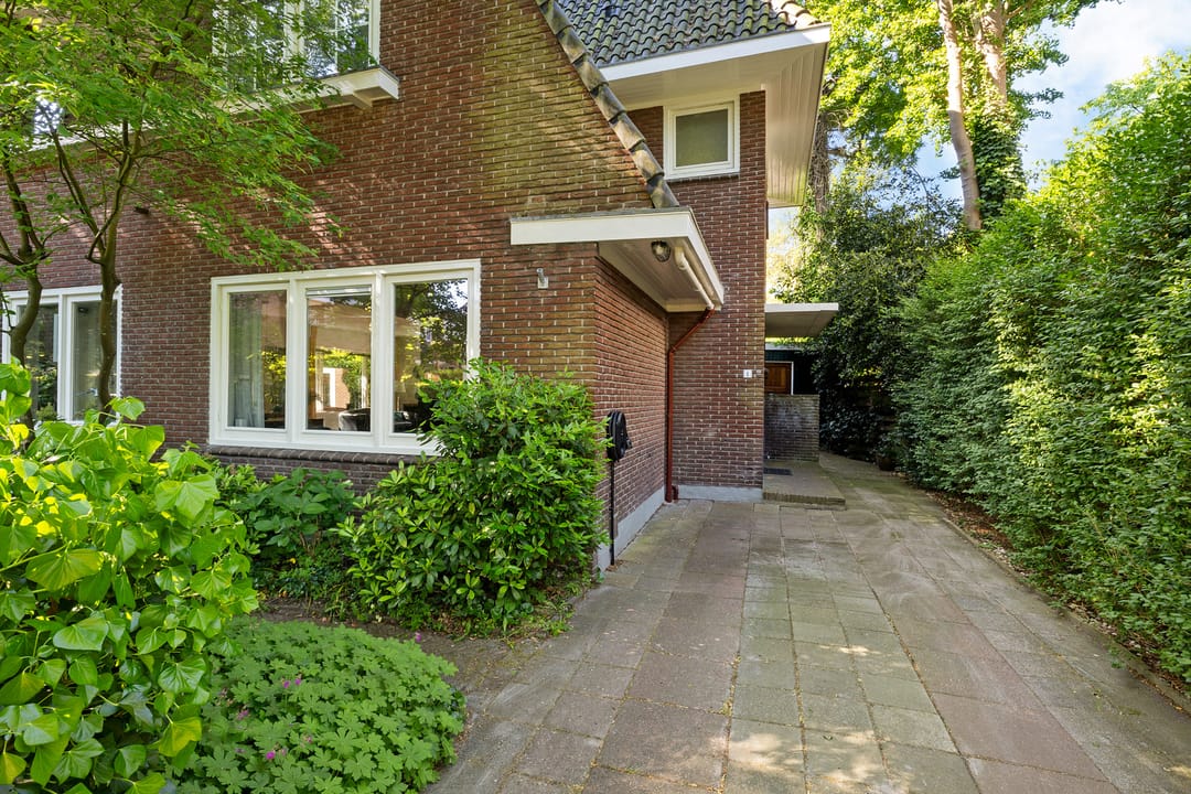 Foto 38 van Lindenlaan 1