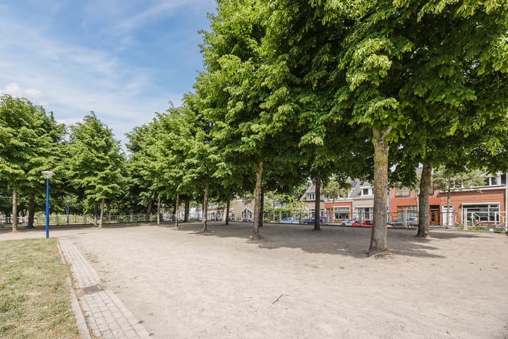 Foto 51 van Zuidsingel 22