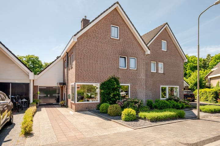 Foto 1 van Lange Wijden 60