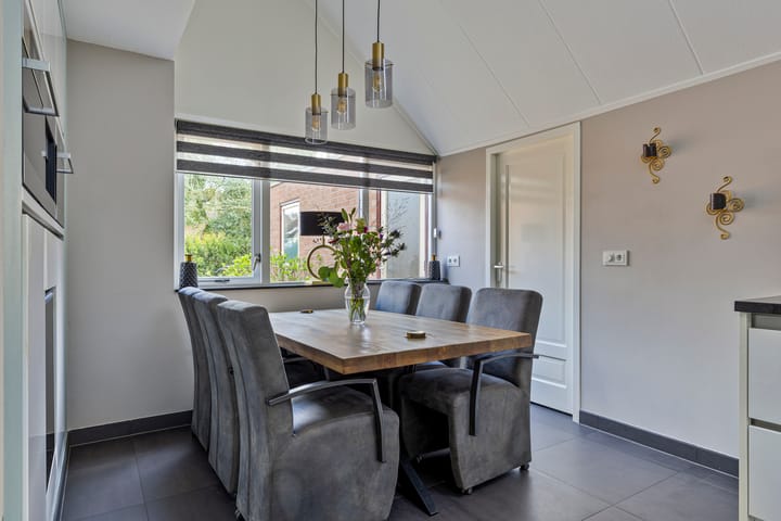 Foto 11 van Abraham Kuyperstraat 4