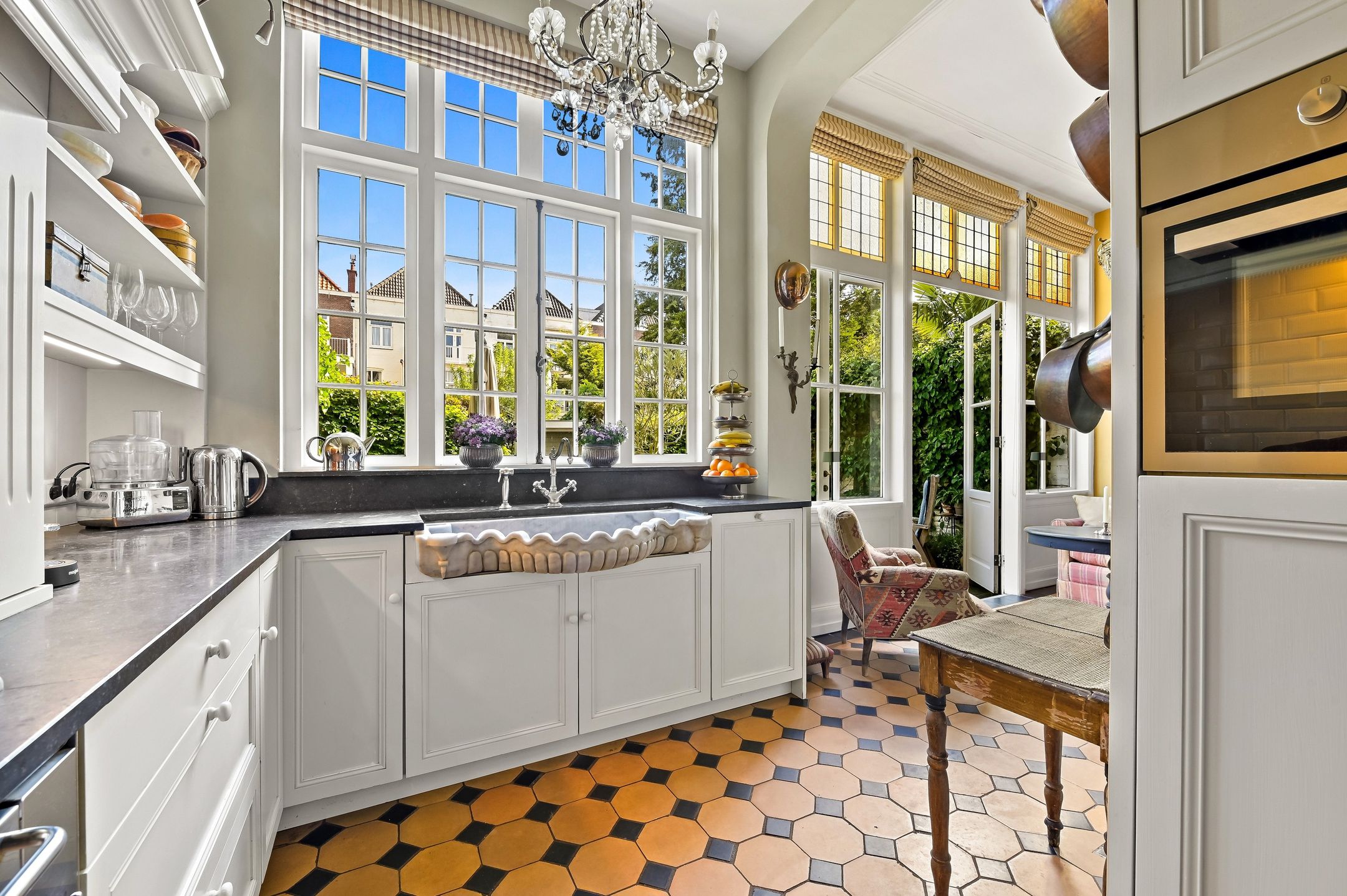 Foto 18 van Riouwstraat 161