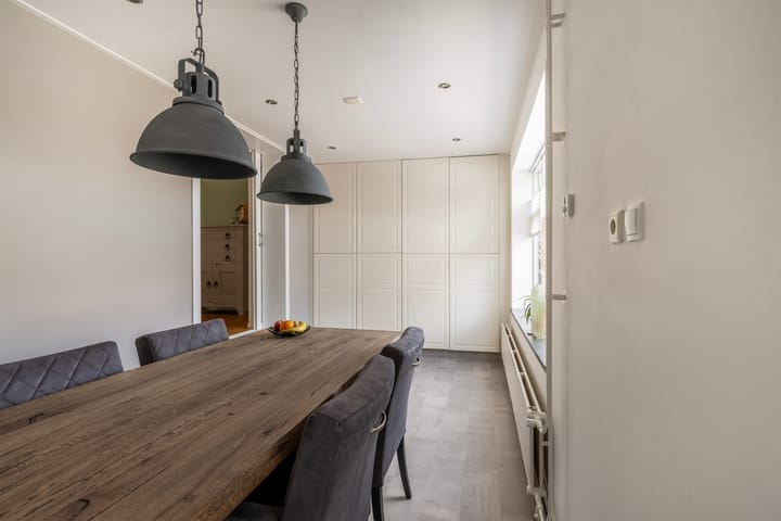 Photo 18 of Molendijk 46