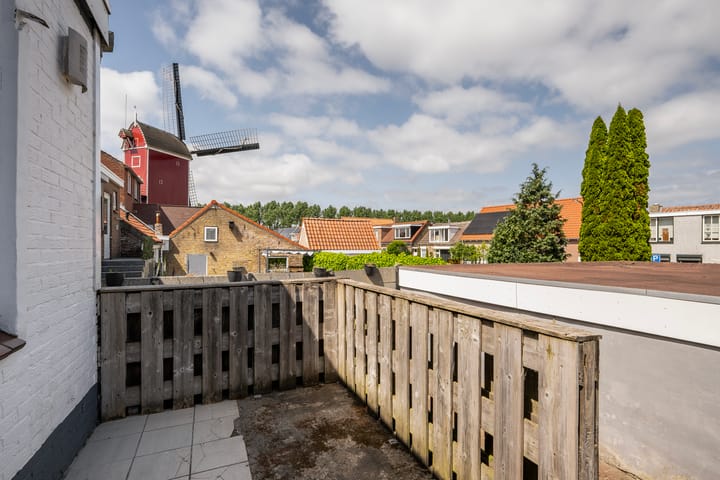 Photo 29 of Molendijk 46