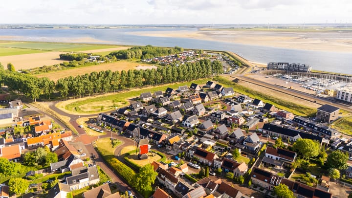 Photo 41 of Molendijk 46