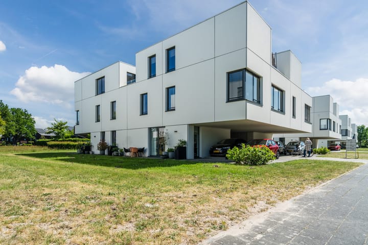 Foto 1 van Orkaden 64