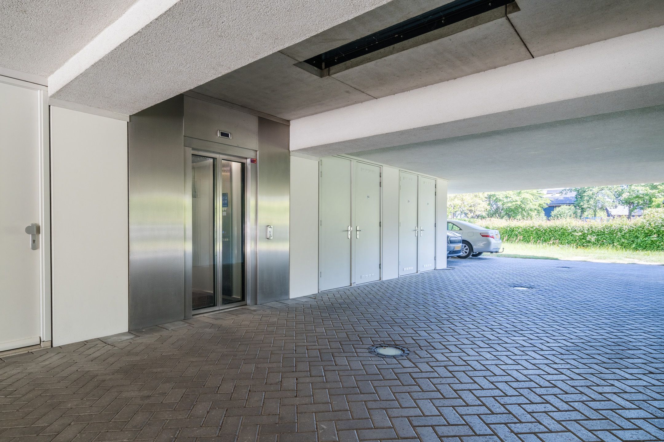 Foto 3 van Orkaden 64