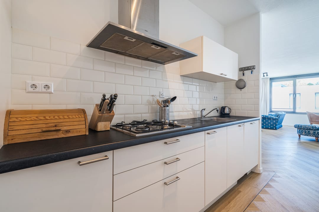 Foto 13 van Orkaden 64