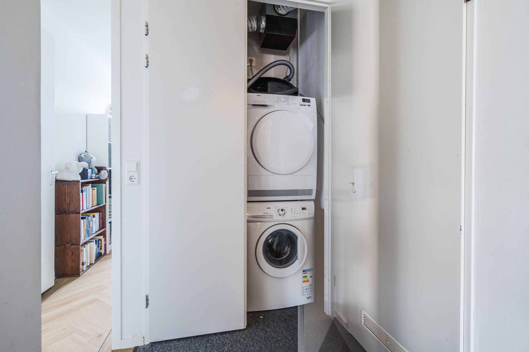 Foto 15 van Orkaden 64