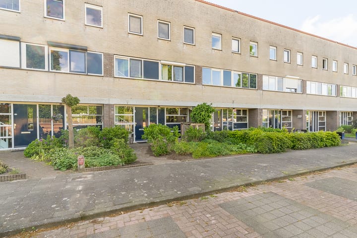 Photo 5 of Weidevogellaan 63