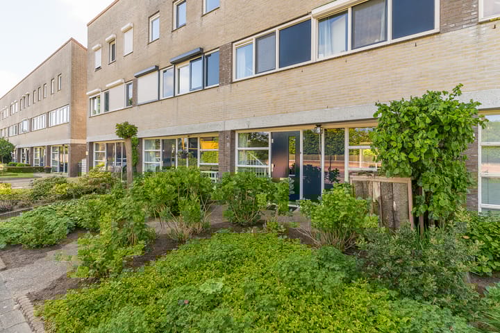 Photo 7 of Weidevogellaan 63