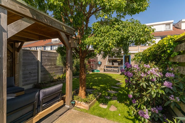 Photo 43 of Weidevogellaan 63