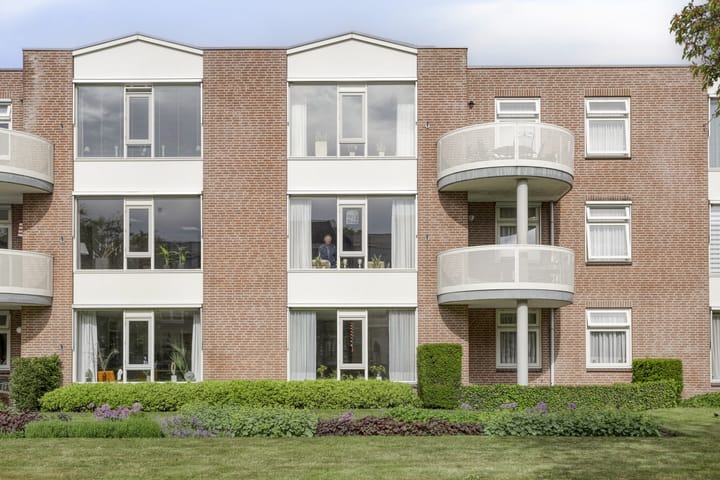 Foto 27 van Brinklaan 8