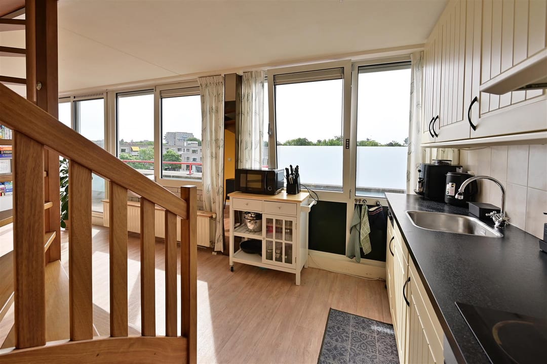 Foto 11 van Willem Barentszweg 15-K