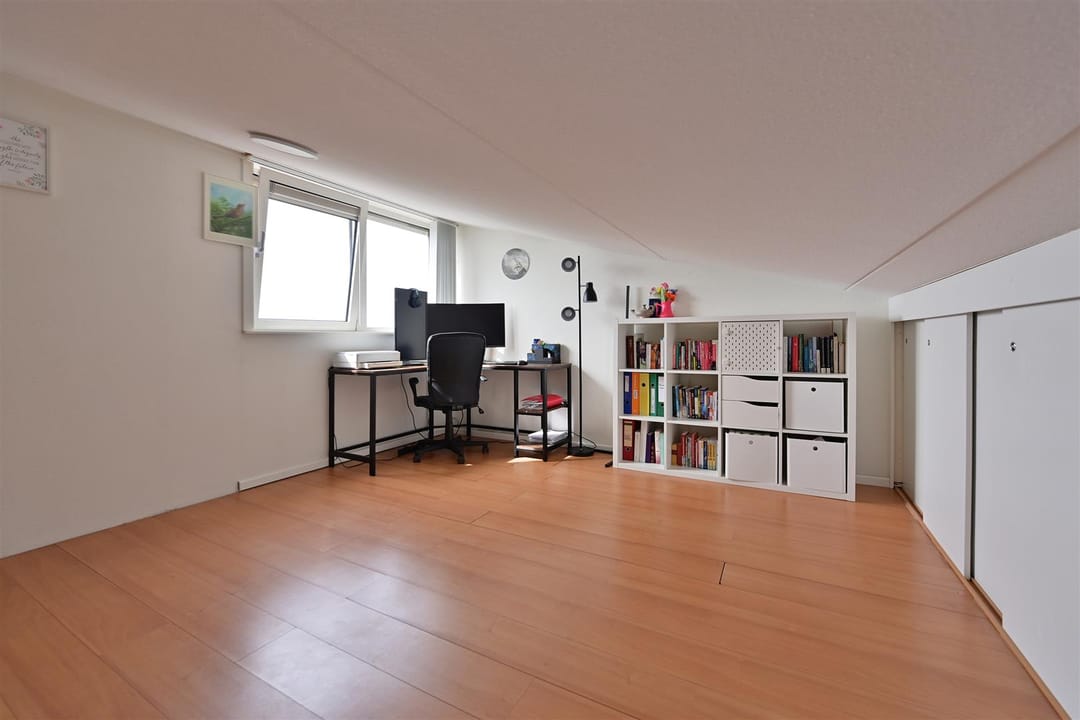 Foto 13 van Willem Barentszweg 15-K