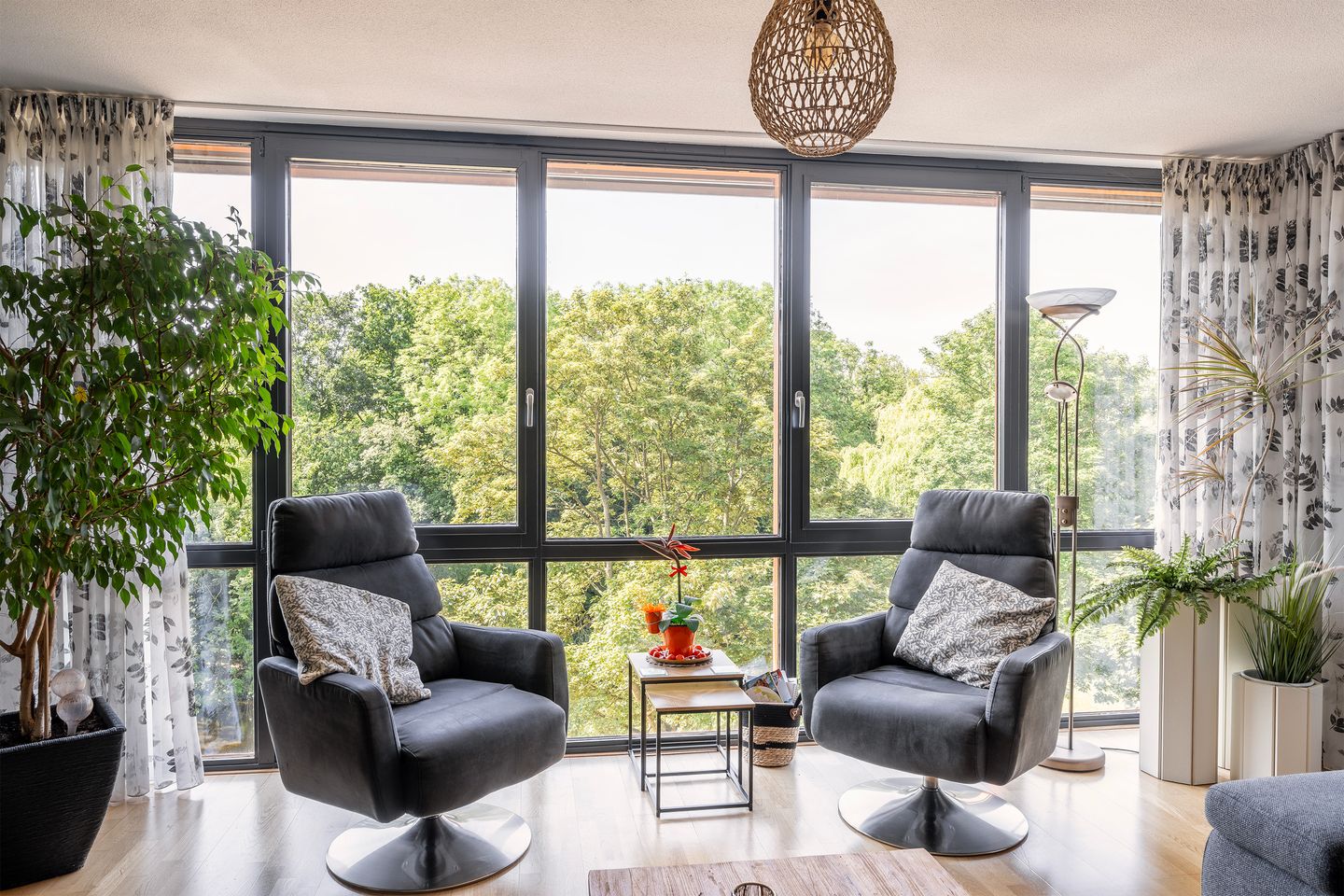 Photo 10 of Frank van Borselenstraat 29-B