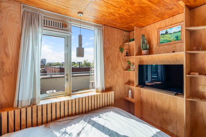 Photo 10 of Lange Hilleweg 72-A