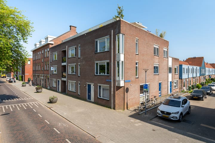 Photo 31 of Lange Hilleweg 72-A