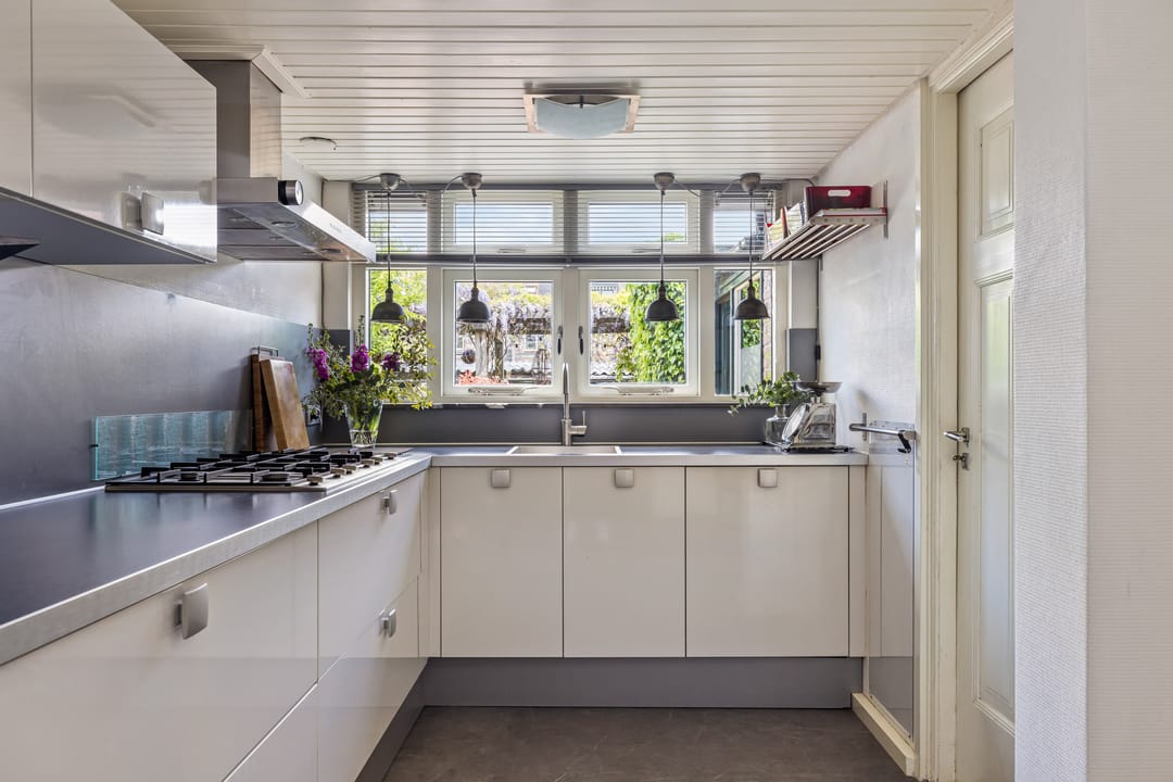 Foto 13 van Mr. P.J. Troelstraweg 30