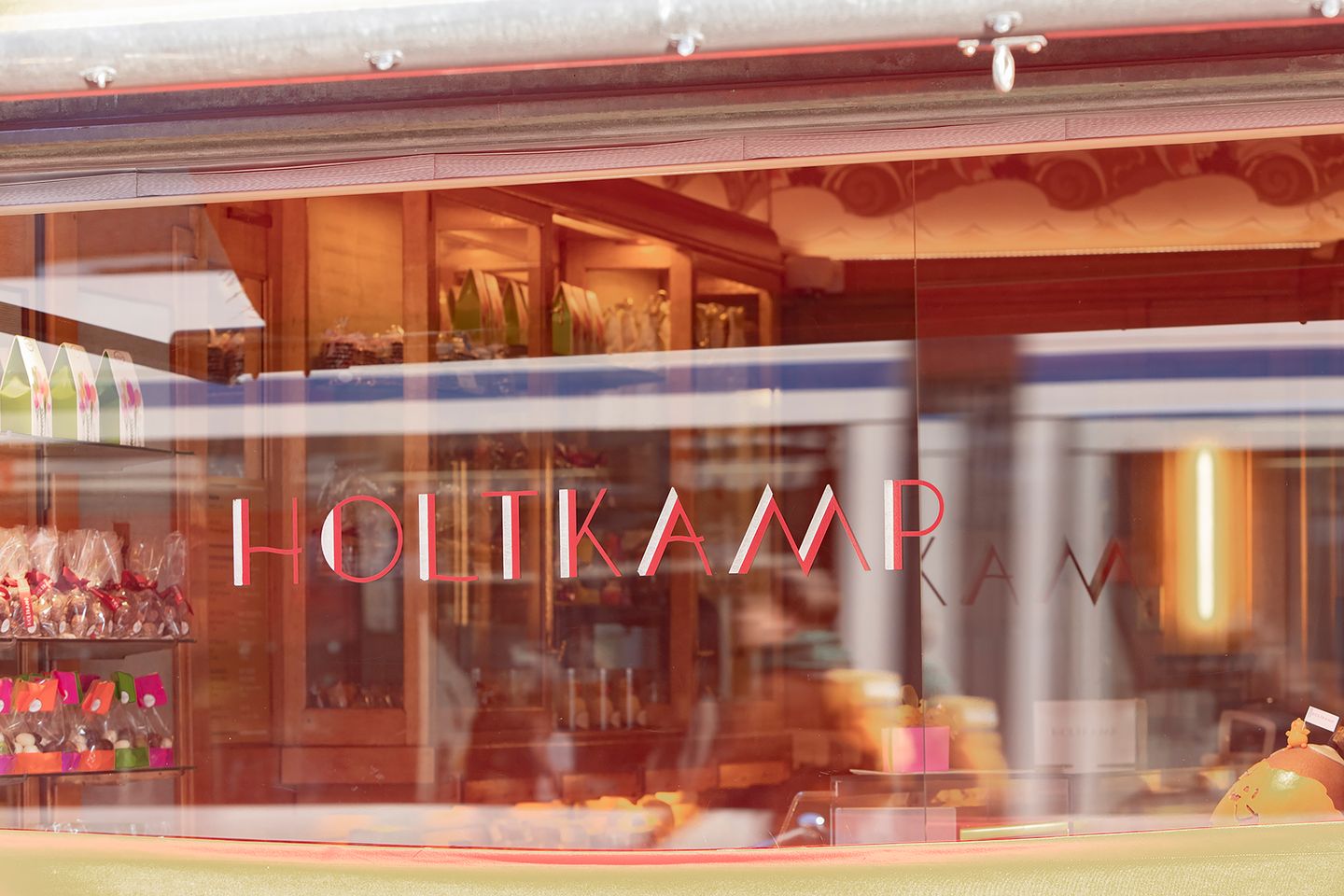 Foto 65 van Nicolaas Witsenkade 13-H