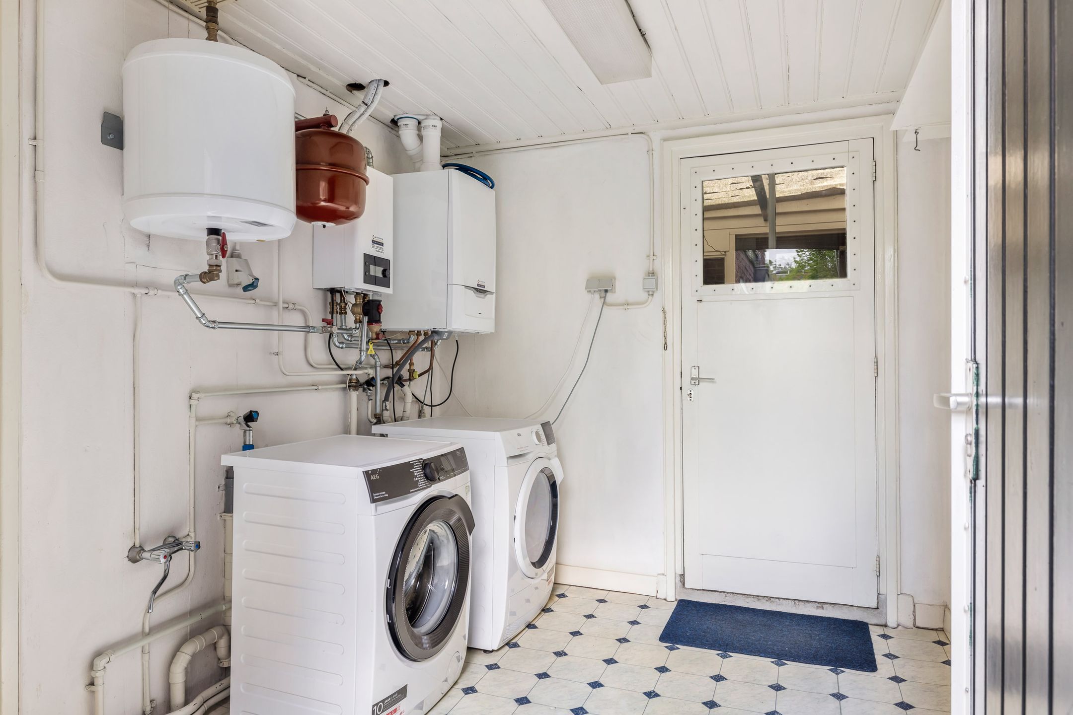 Foto 15 van Mr. P.J. Troelstraweg 30