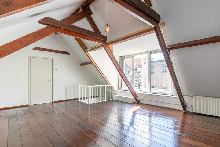 Foto 7 van Zuidsingel 7-B