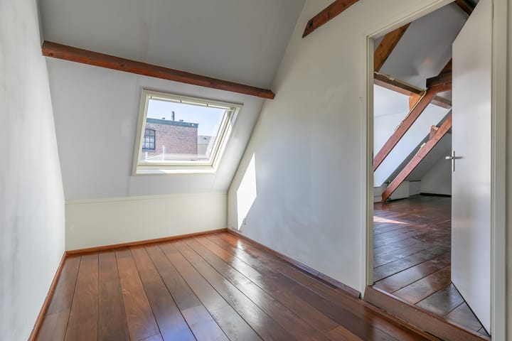 Foto 10 van Zuidsingel 7-B