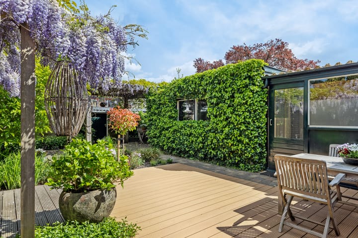 Photo 48 of Mr. P.J. Troelstraweg 30