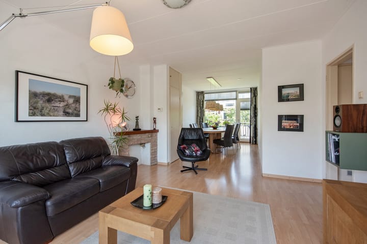 Foto 13 van van Hardenbroeklaan 51