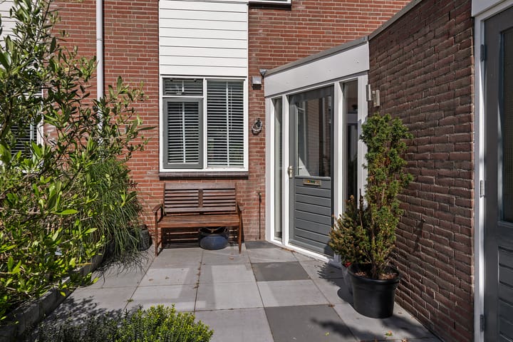 Photo 3 of Delving 68