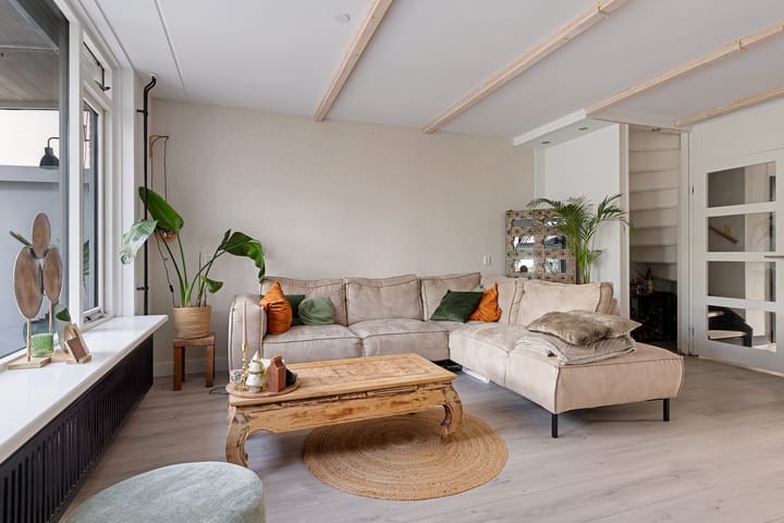 Photo 5 of Delving 68