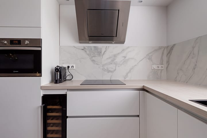 Photo 16 of Delving 68