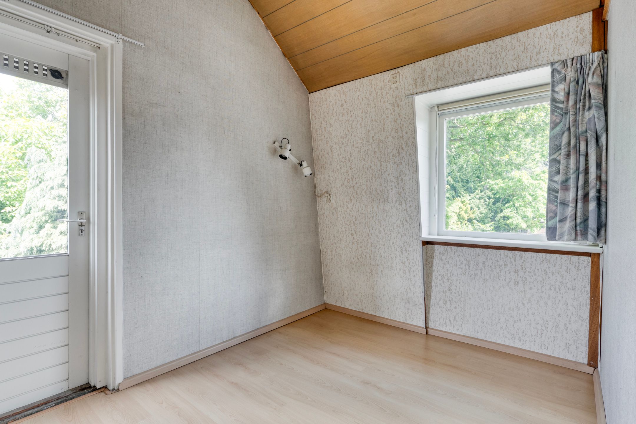 Foto 36 van Castorweg 257