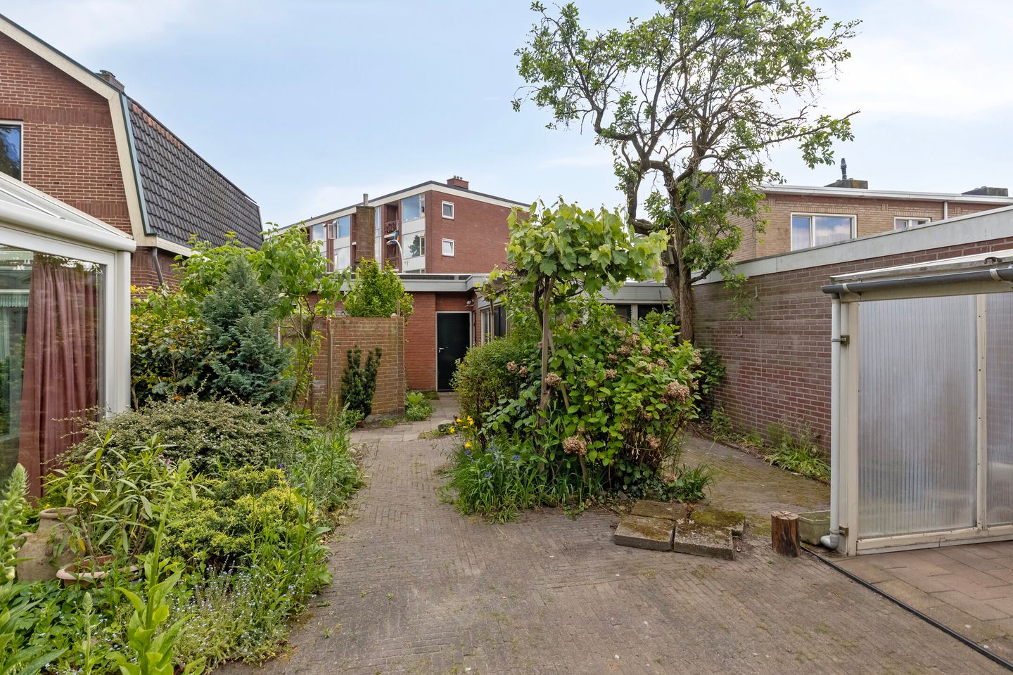 Foto 44 van Castorweg 257