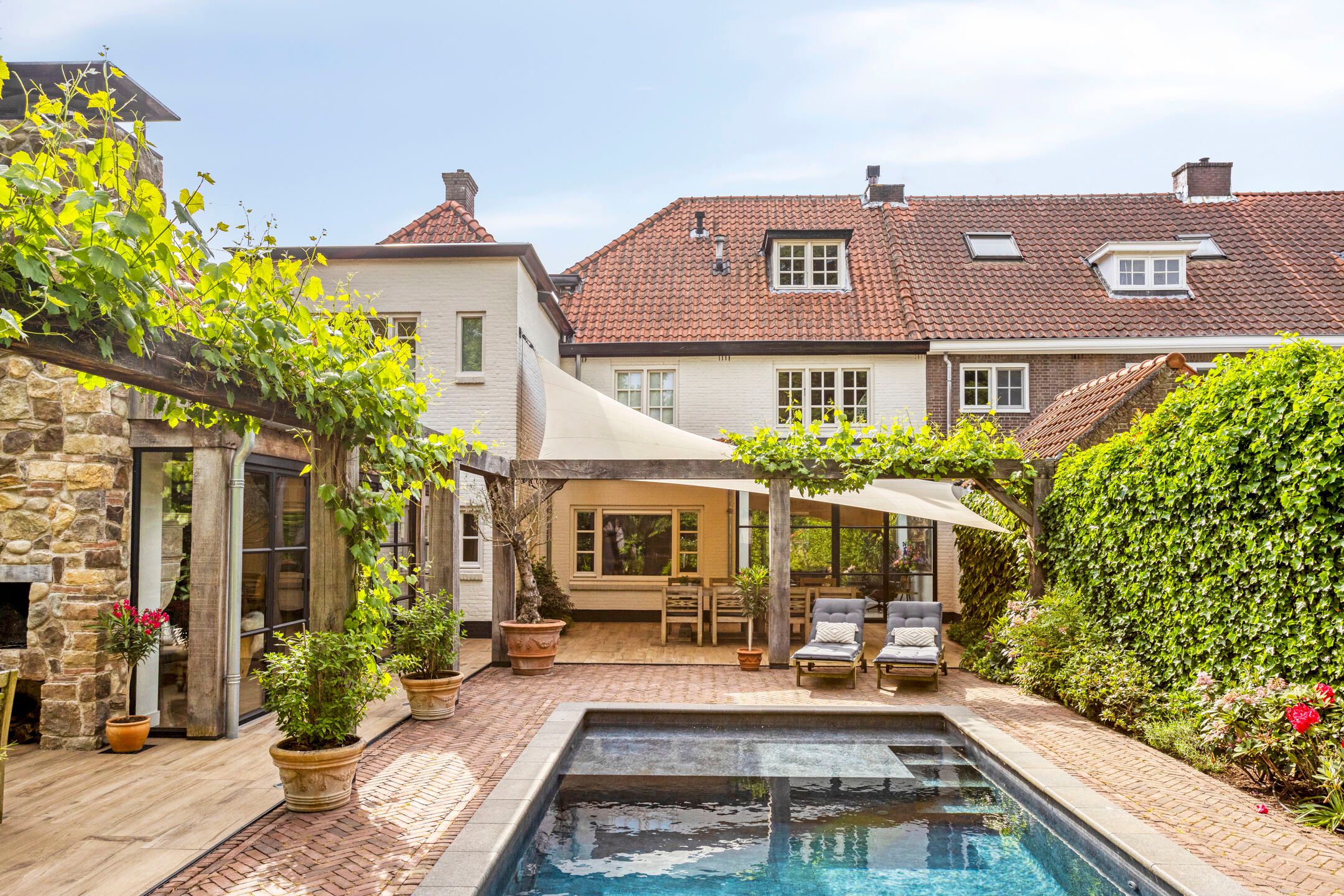 Photo 3 of Pauwlaan 6