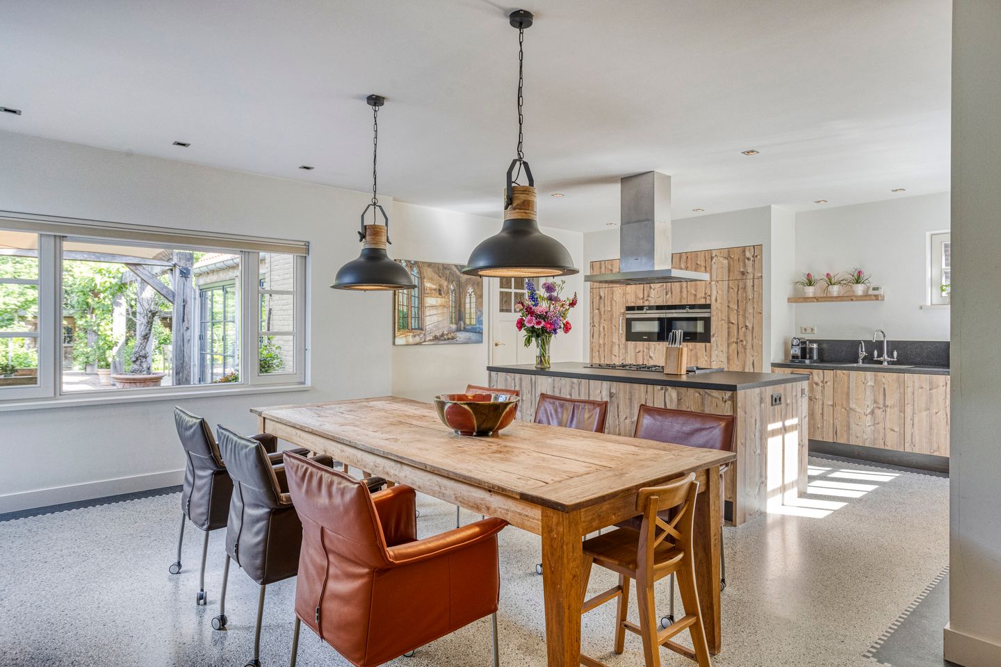 Photo 14 of Pauwlaan 6