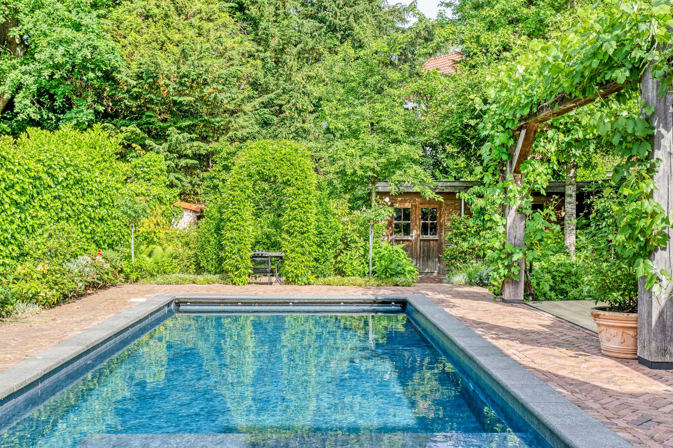 Photo 36 of Pauwlaan 6