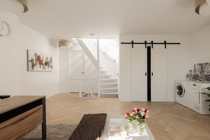 Foto 16 van Jacob Obrechtstraat 18-2