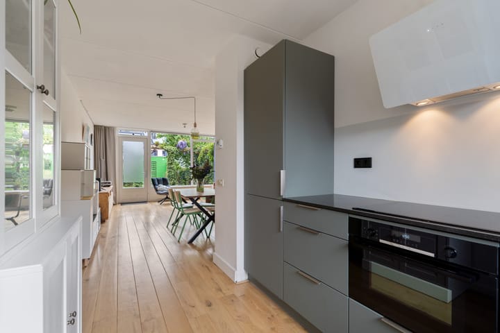 Foto 4 van J.P. Coenstraat 32