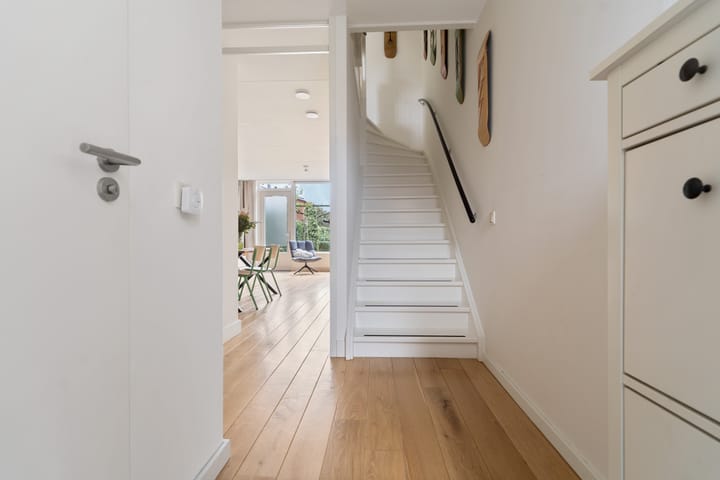 Foto 13 van J.P. Coenstraat 32