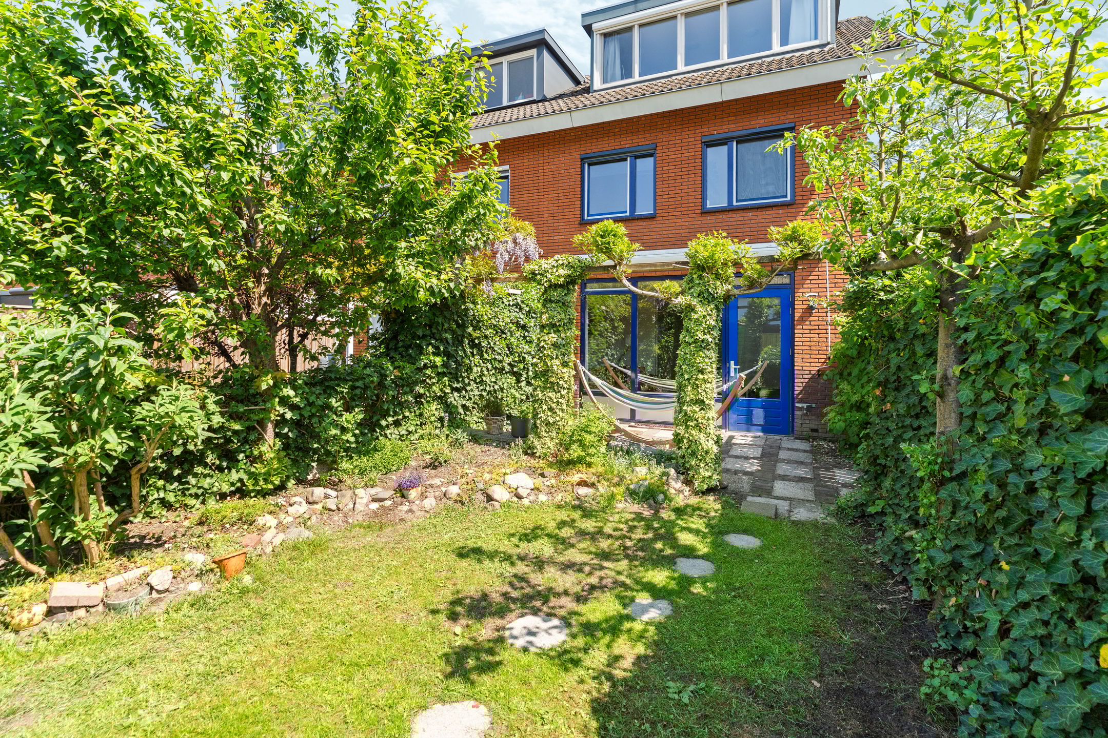 Foto 36 van J.P. Coenstraat 32