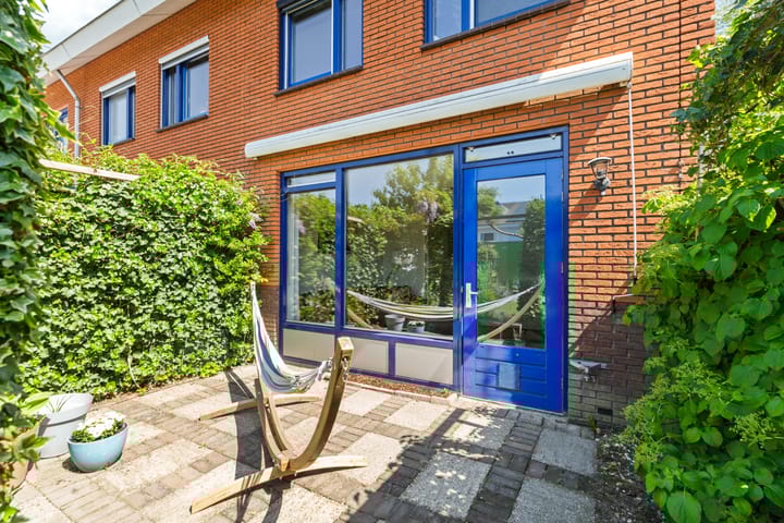 Foto 37 van J.P. Coenstraat 32