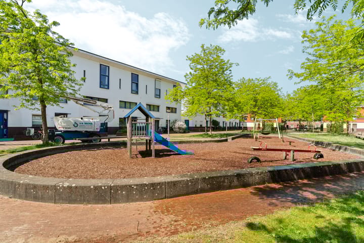 Foto 43 van J.P. Coenstraat 32