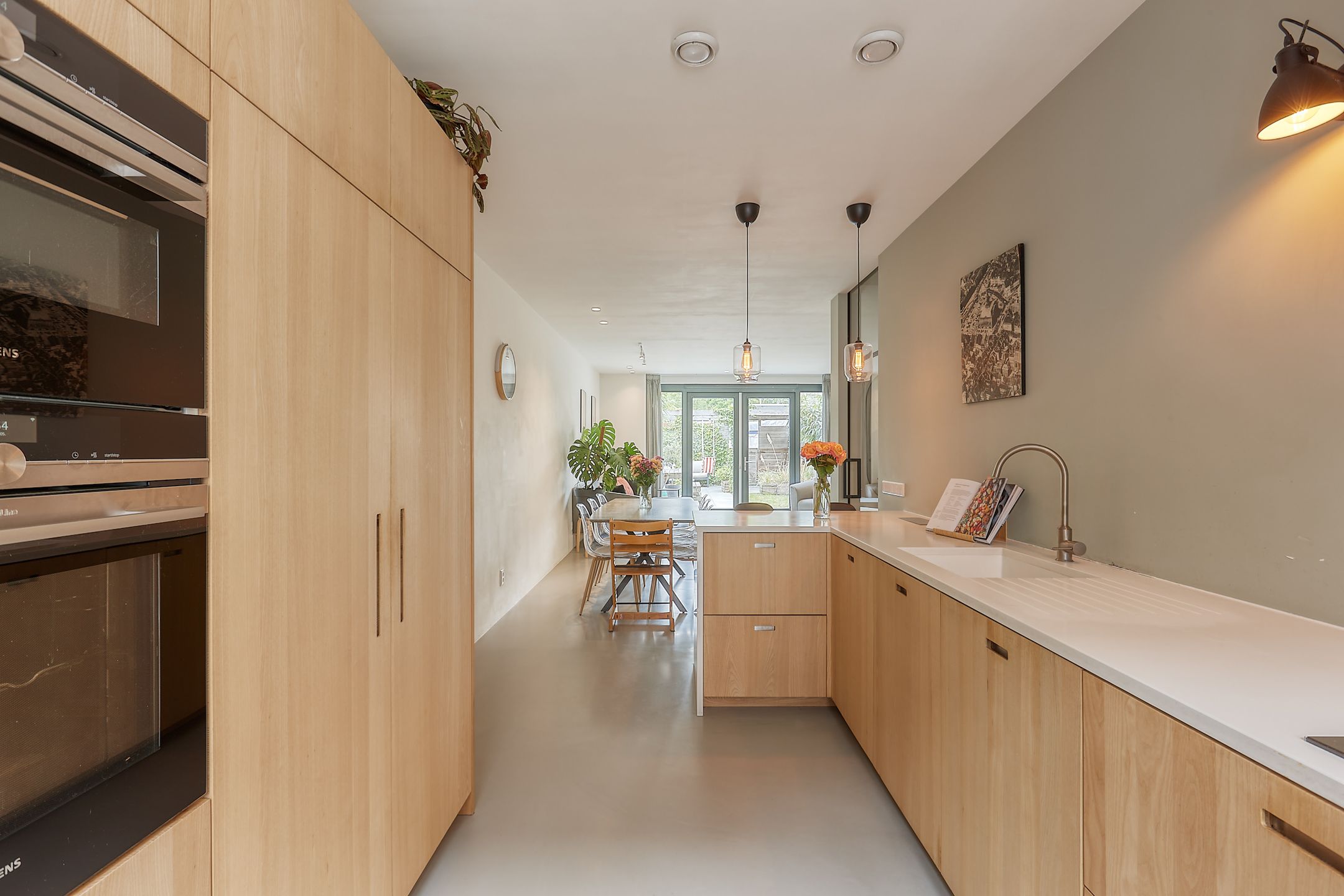 Foto 12 van Venestraat 15