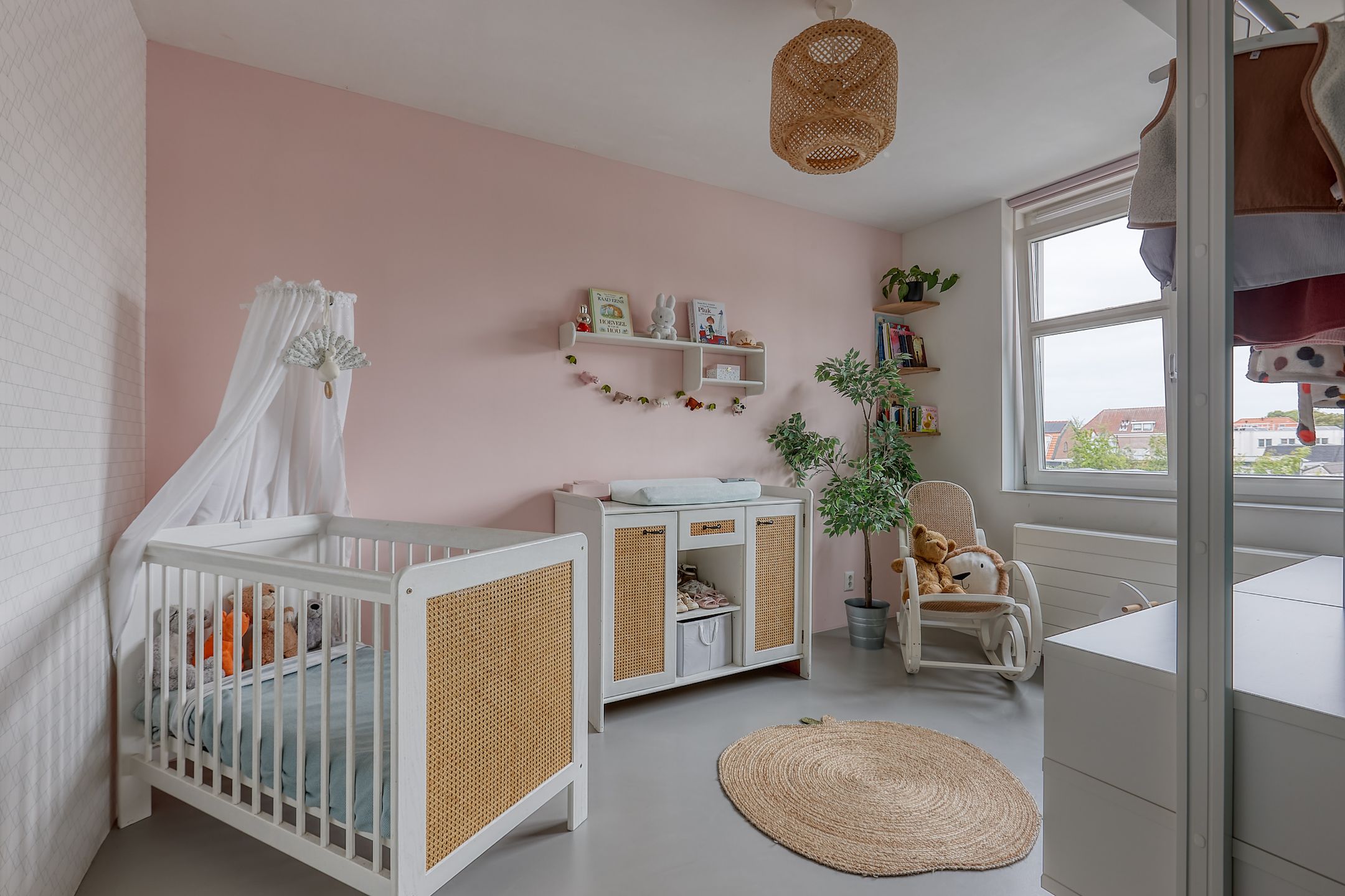 Foto 27 van Venestraat 15