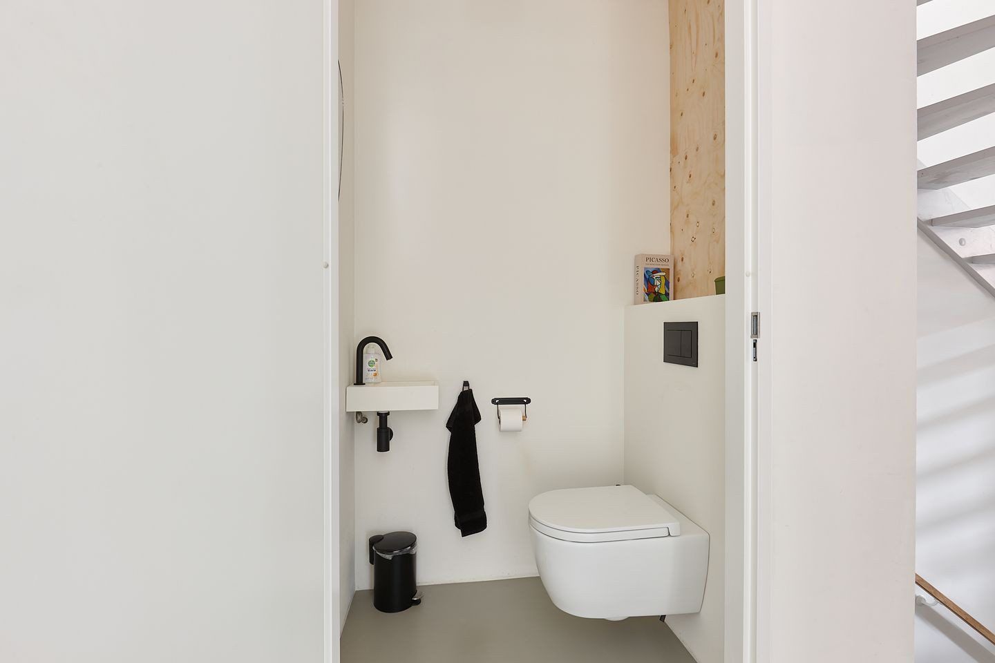 Foto 29 van Venestraat 15