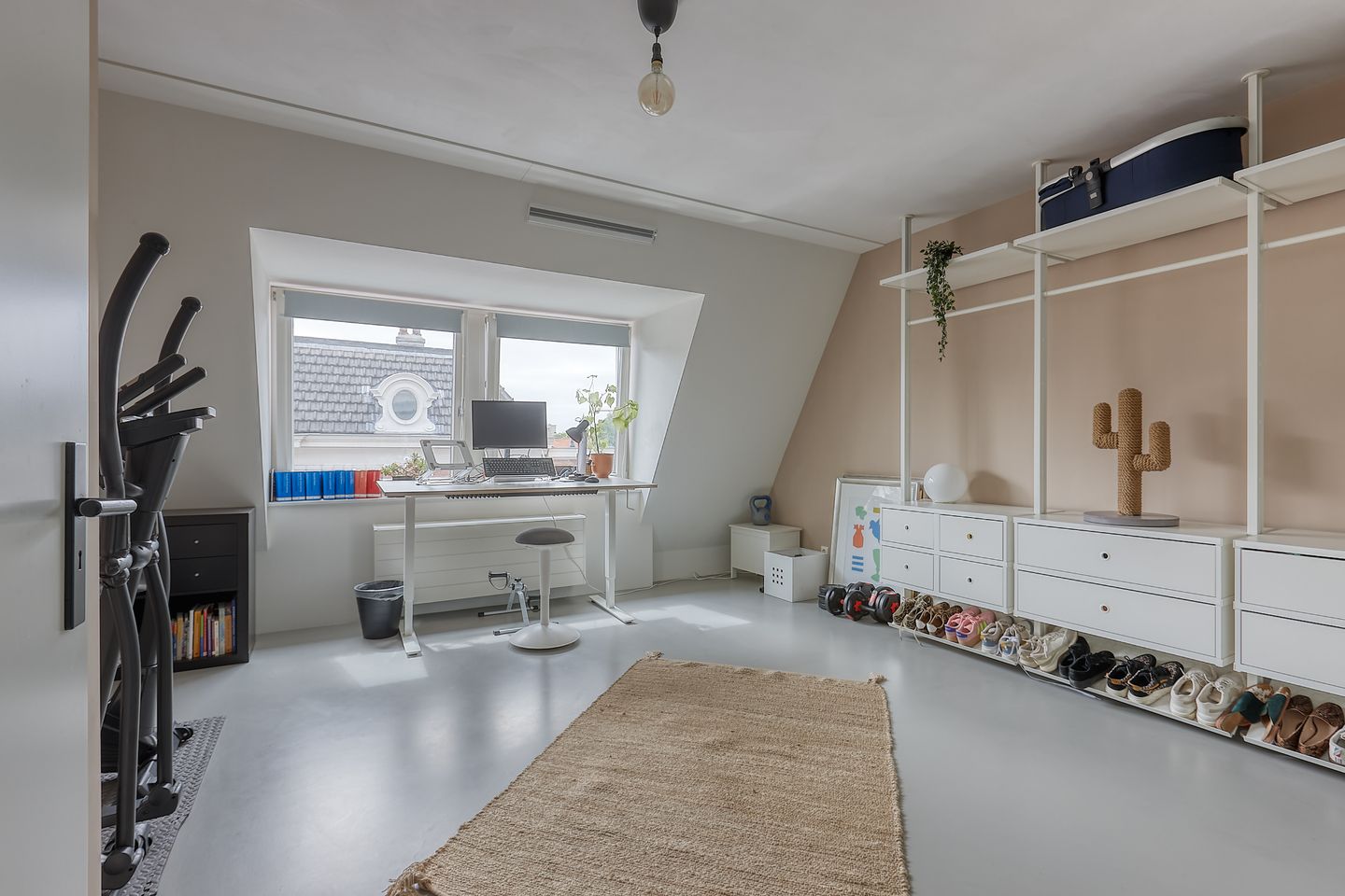 Foto 35 van Venestraat 15