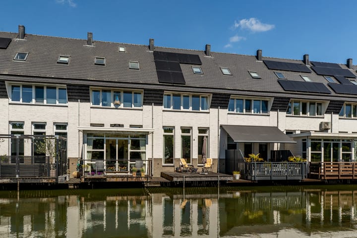 Foto 1 van Binnenhof 11