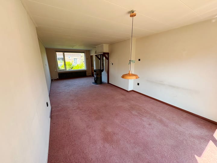 Photo 4 of Dominee van Meursstraat 9