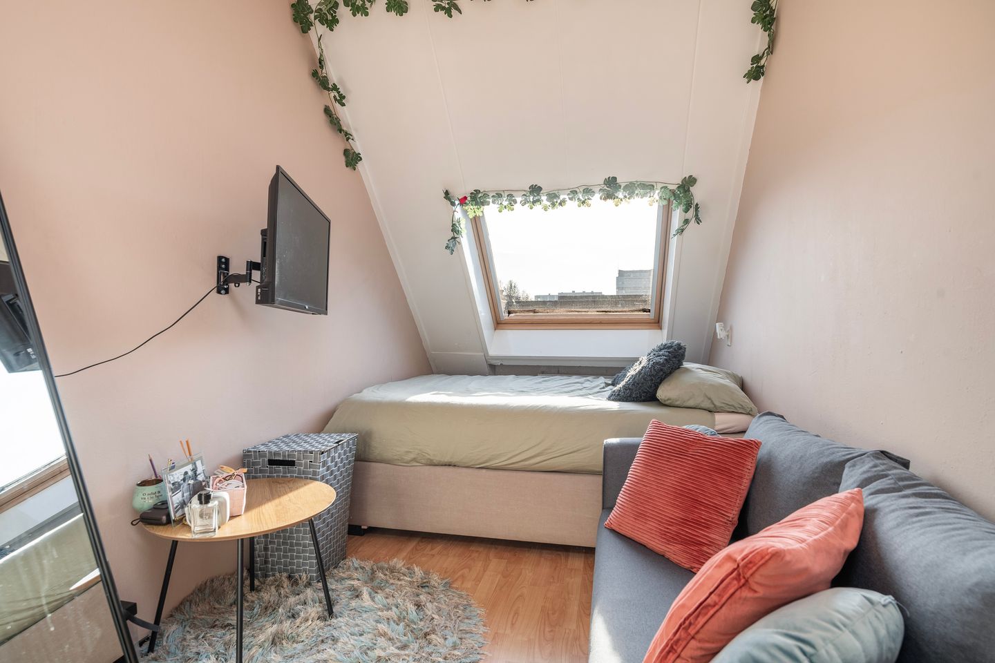 Foto 20 van Schout Heynricstraat 60